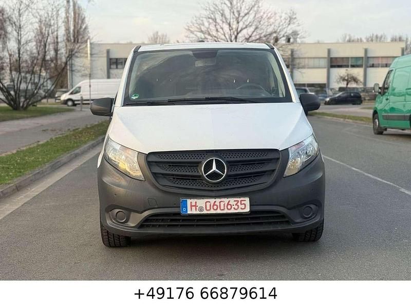 Gebraucht Mercedes Vito 190 PS (139 kW) 2015 Weiß Van