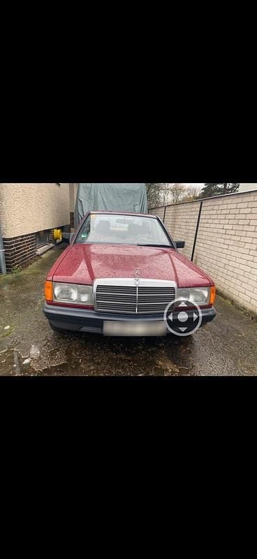 Gebraucht Mercedes 190 1985 Rot Limousine