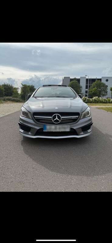 Grau Gebraucht 2014 Mercedes CLA45 AMG AMG Limousine | 26.000 € (Etwas zu teuer) - Bild 1/4