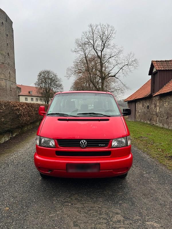 Gebraucht VW T4 102 PS (75 kW) 1998 Rot Van