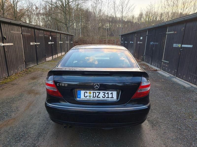 Gebraucht Mercedes C160 122 PS (89 kW) 2006 Schwarz Coupé