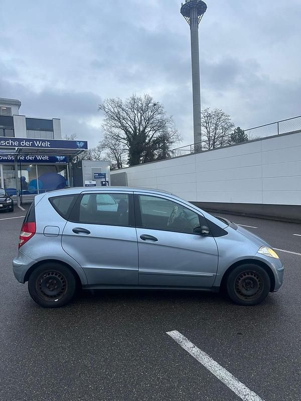 Gebraucht Mercedes A180 105 PS (77 kW) 2006 Silber Kleinwagen