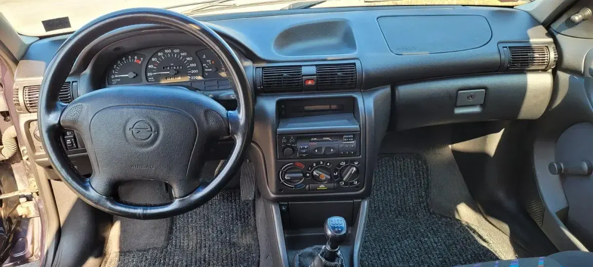 Gebraucht Opel Astra 71 PS (52 kW) 1995 Limousine