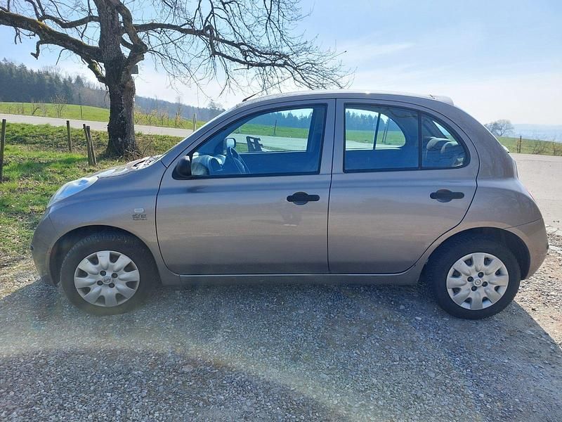 Gebraucht Nissan Micra 65 PS (47 kW) 2006 Beige Kleinwagen