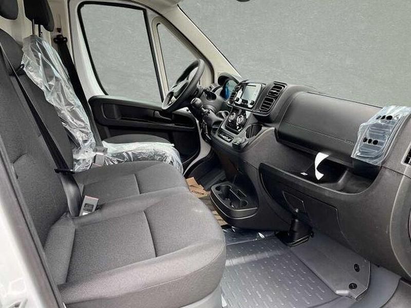 Gebraucht Citroën Jumper 140 PS (102 kW) 2024 Weiß Van / Kleinbus