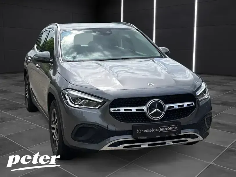 Gebraucht Mercedes GLA200 Progressive 150 PS (110 kW) 2022 Mountaingrau metallic SUV