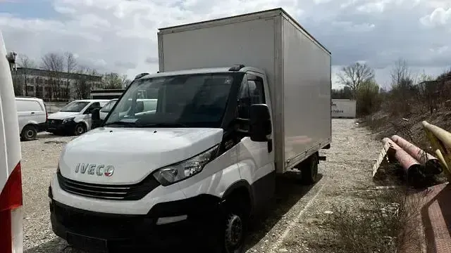 Second-hand Iveco Daily 156 CP (114 kW) 2019 Alb