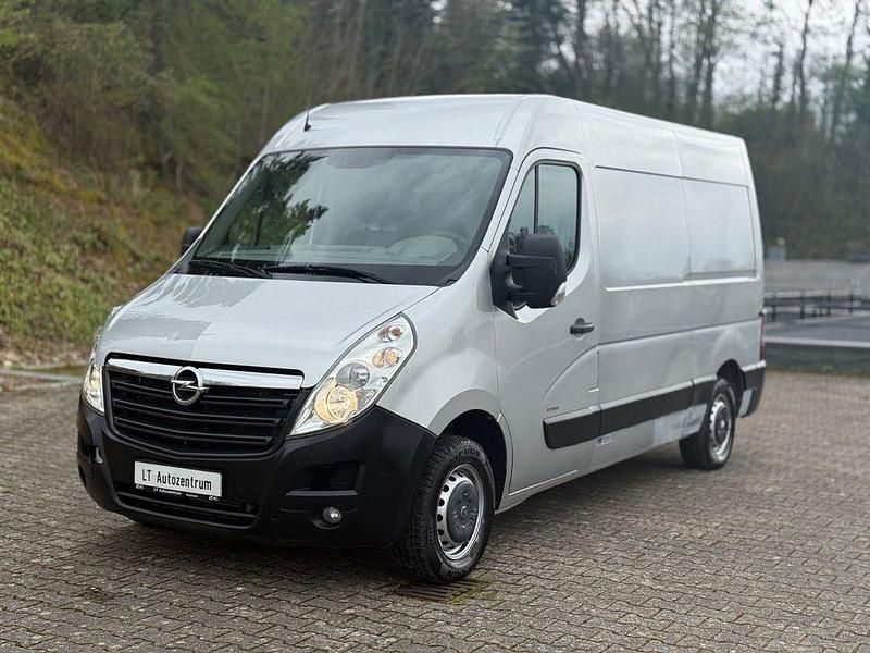 Gebraucht Opel Movano 145 PS (106 kW) 2012 Weiß Van / Kleinbus