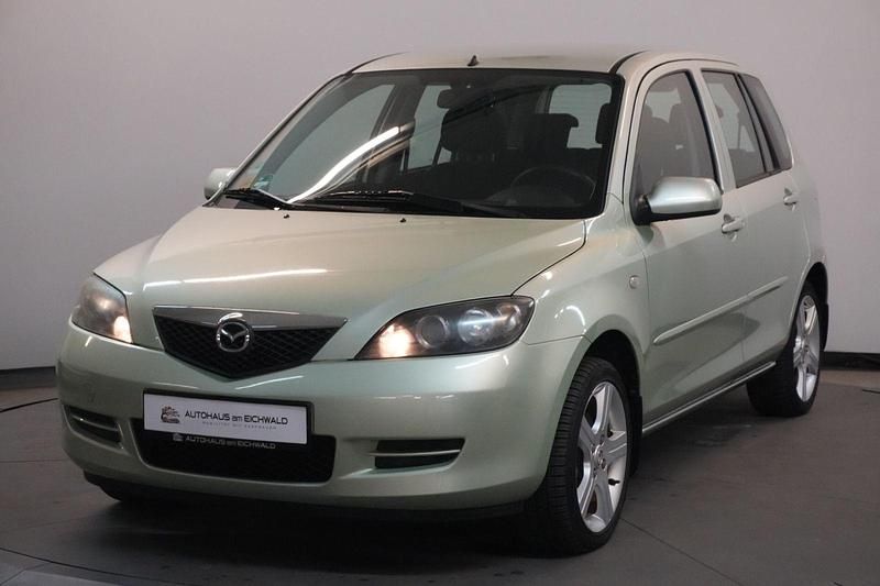 Gebraucht Mazda 2 Active 80 PS (58 kW) 2006 Grün Kleinwagen