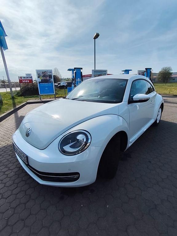 Second-hand VW Beetle Edition 105 CP (77 kW) 2012 Alb Hatchback