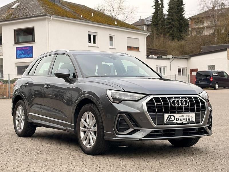 Gebraucht Audi Q3 S-Line 190 PS (139 kW) 2019 Grau SUV