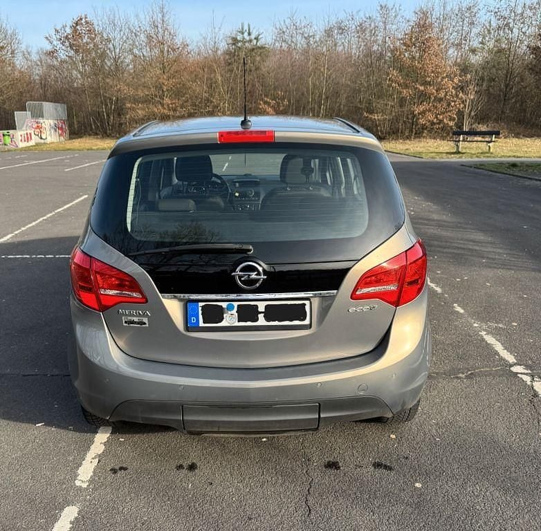 Gebraucht Opel Meriva Edition 120 PS (88 kW) 2012 Braun Van / Kleinbus