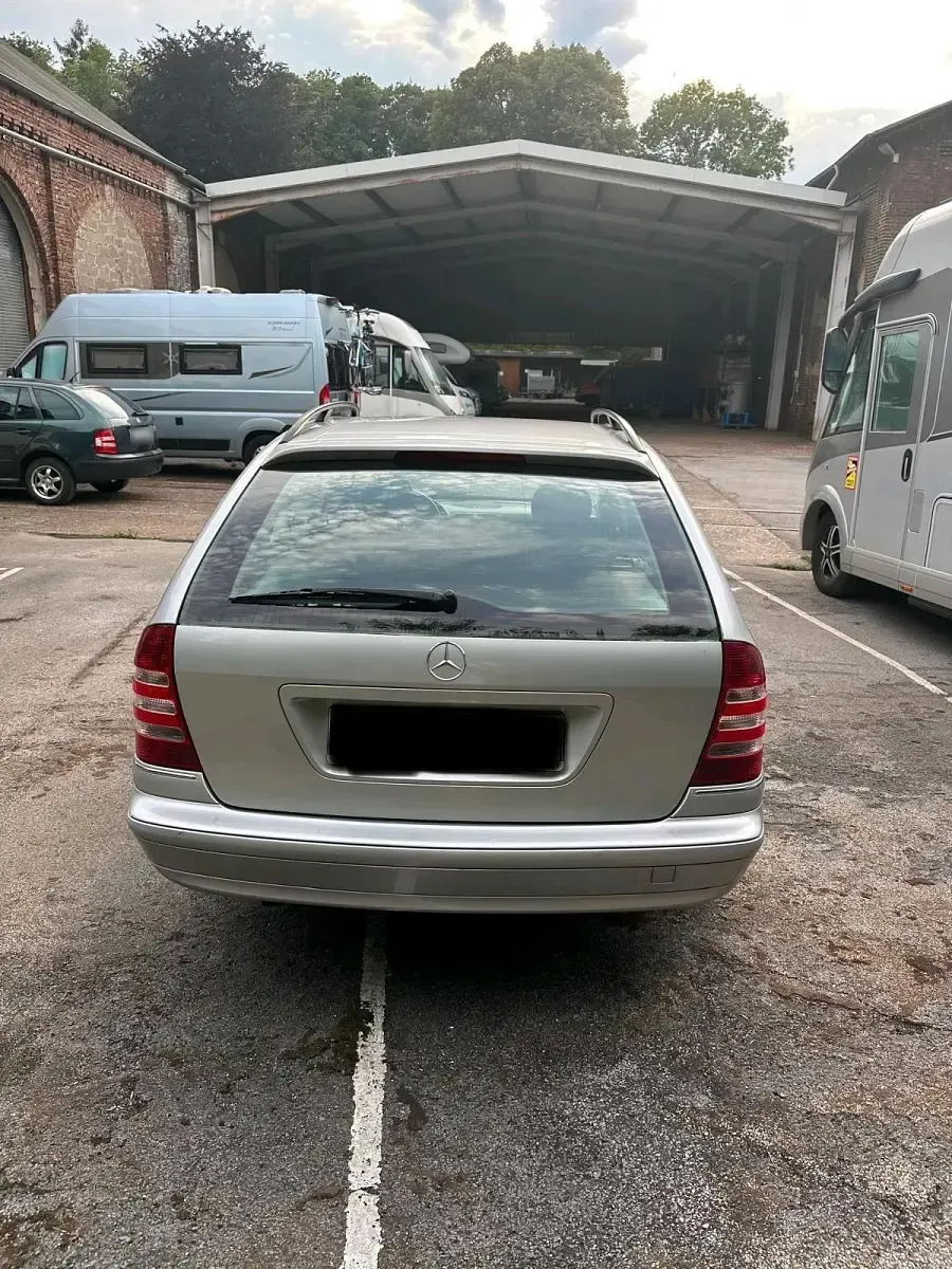 Gebraucht Mercedes C180 143 PS (105 kW) 2004 Silber Kombi