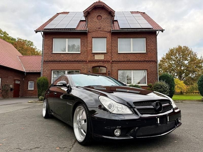 Schwarz Gebraucht 2005 Mercedes CLS55 AMG AMG Coupé | 27.500 € (Superpreis) - Bild 1/4