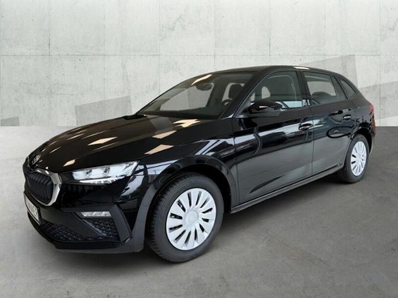 Gebraucht Skoda Scala 116 PS (85 kW) 2024 Blackmagic perleffekt Kleinwagen