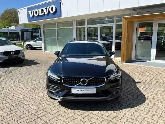 Gebraucht Volvo V60 CC 145 PS (106 kW) 2021 Kombi