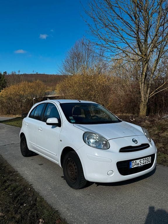 Usado Nissan Micra Acenta 80 HP (58 kW) 2012 Branco Citadino