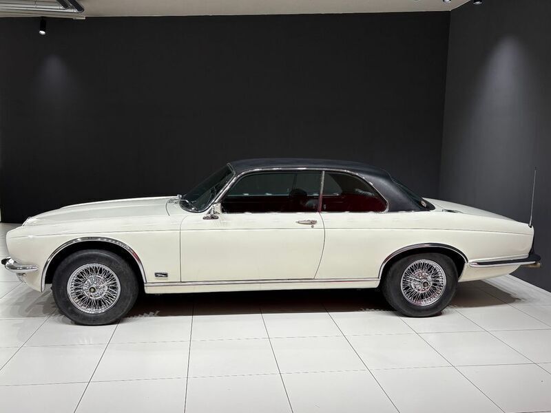 Gebraucht Jaguar XJ6 169 PS (124 kW) 1978 Weiß Limousine