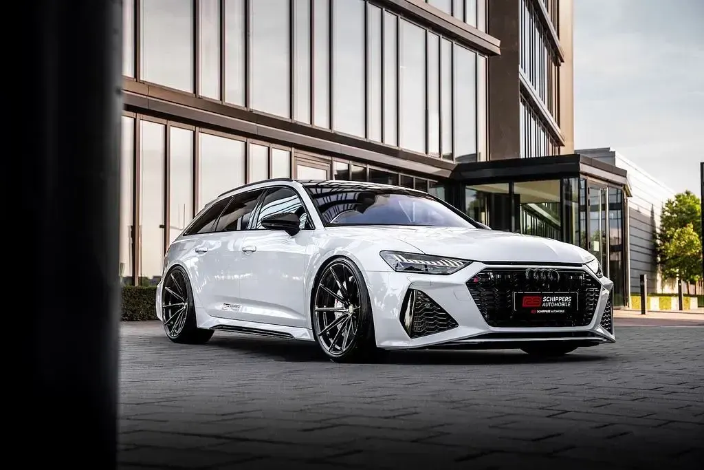 Gebraucht Audi RS6 Performance 2025 Weiß Kombi