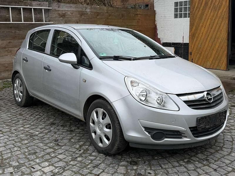Gebraucht Opel Corsa Edition 60 PS (44 kW) 2008 Silber Kleinwagen