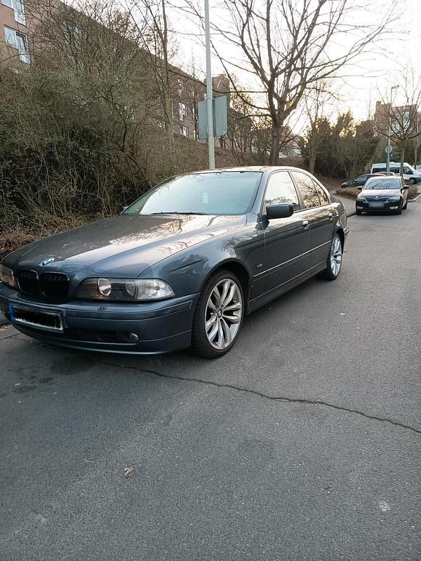 Second-hand BMW 520 150 CP (110 kW) 2000 Gri Berlinǎ