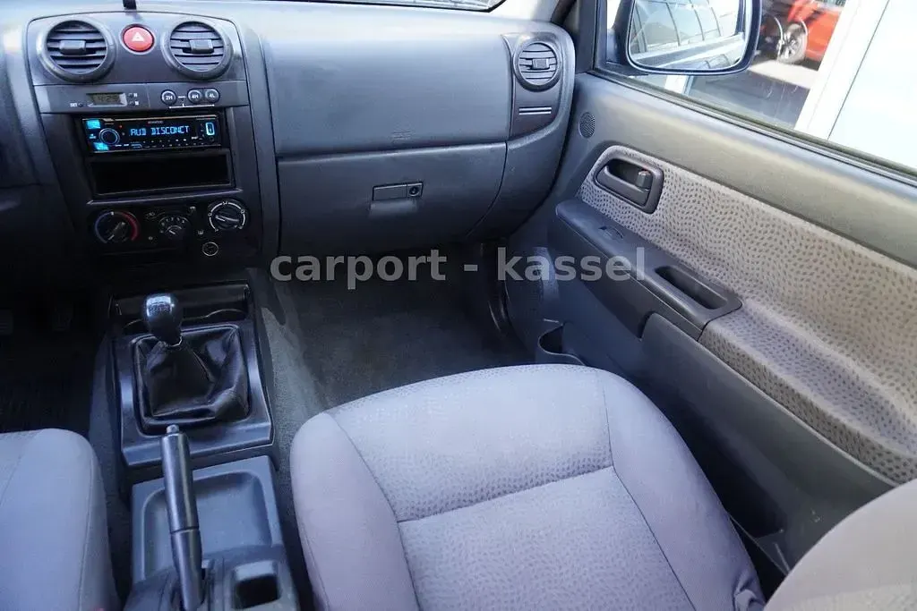 Używany Isuzu D-Max 136 KM (100 kW) 2010 Czarny Pickup