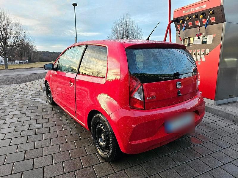Gebraucht Seat Mii 60 PS (44 kW) 2013 Rot Kleinwagen