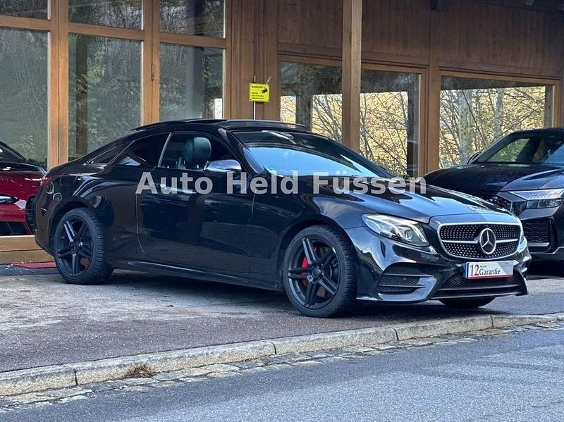 Gebraucht Mercedes E350 AMG 258 PS (189 kW) 2018 Schwarz Coupé