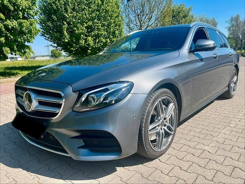 Gebraucht Mercedes E400 Avantgarde 340 PS (250 kW) 2018 Grau Kombi
