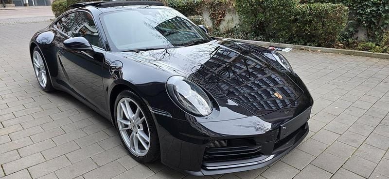 Gebraucht Porsche 911 394 PS (289 kW) 2025 Schwarz