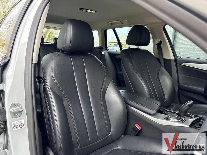 Gebraucht BMW 518 Executive 150 PS (110 kW) 2018 Silber Kombi