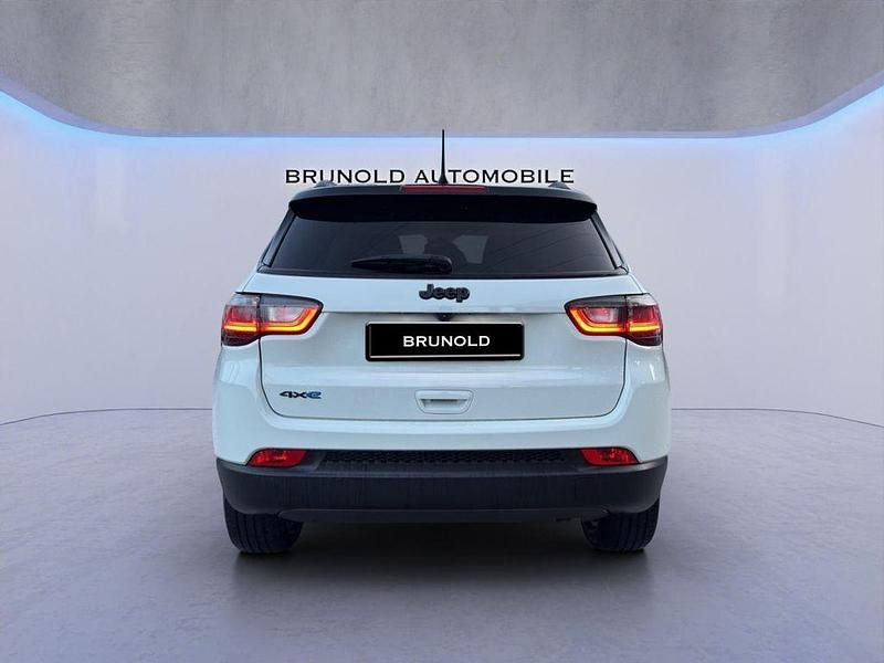 Gebraucht Jeep Compass Limited 190 PS (139 kW) 2022 Weiß SUV