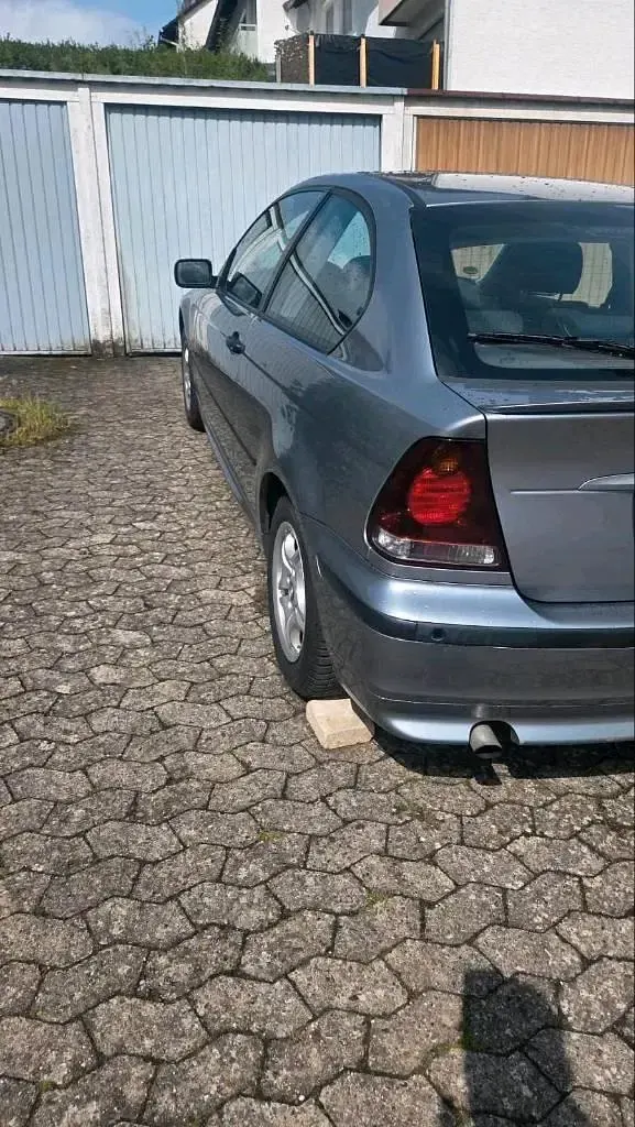 Brugt BMW 316 115 HK (84 kW) 2004 Sølv Coupe