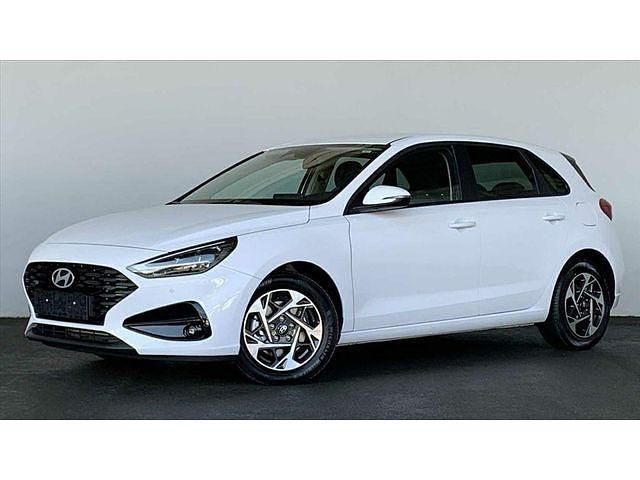 Neu Hyundai i30 101 PS (74 kW) 2025 Kleinwagen