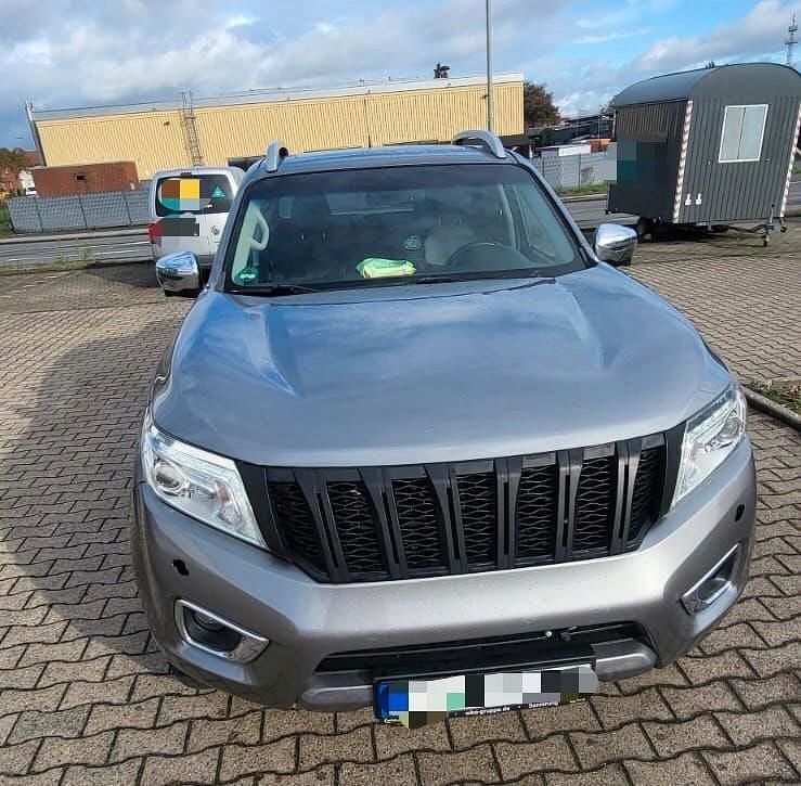 Gebraucht Nissan Navara 190 PS (139 kW) 2017 Silber Pickup