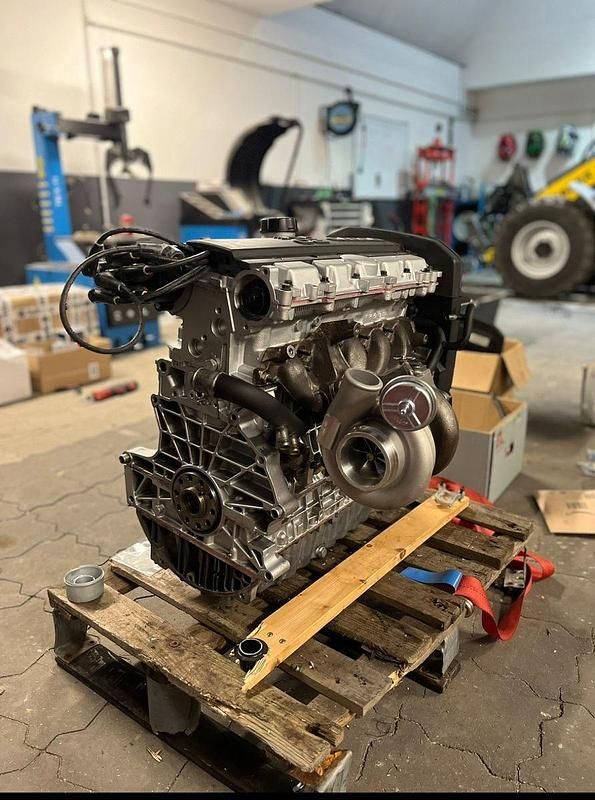 Gebraucht Volvo 855 430 PS (316 kW) 1995 Schwarz Kombi