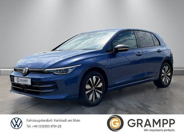 Blau Gebraucht 2024 VW Golf VIII Goal Limousine | 26.990 € - Bild 1/4