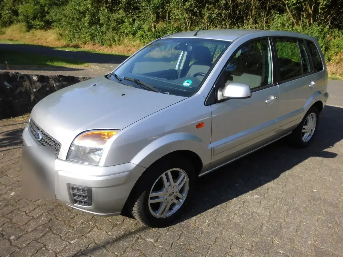 Gebraucht Ford Fusion 80 PS (58 kW) 2009 Silber Kleinwagen