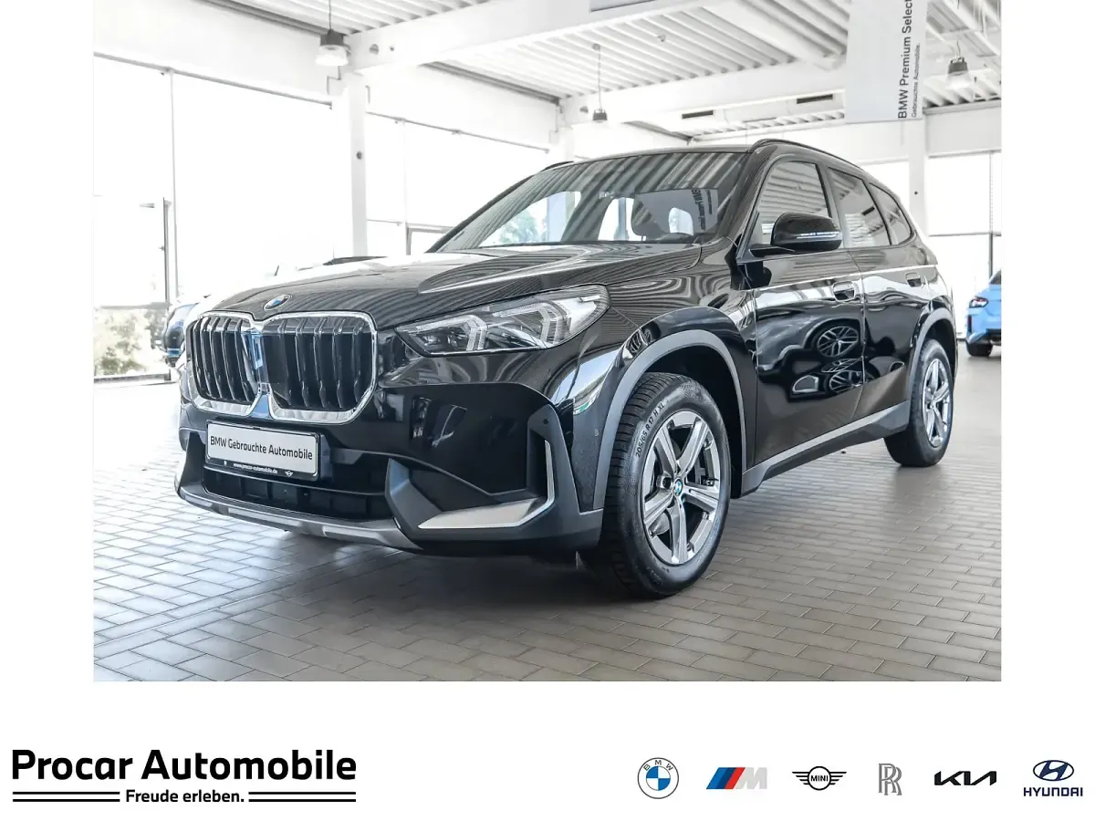 Gebraucht BMW X1 Shadowline 136 PS (100 kW) 2023 SUV