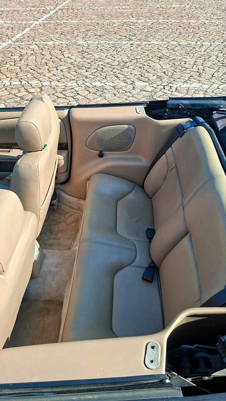 Gebraucht Chrysler Stratus 163 PS (119 kW) 1998 Rot Cabrio