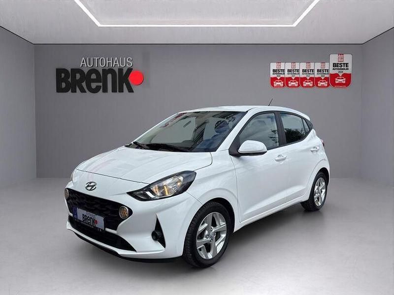 Atlas white Gebraucht 2022 Hyundai i10 Trend Kleinwagen | 14.490 € (Fairer Preis) - Bild 1/3