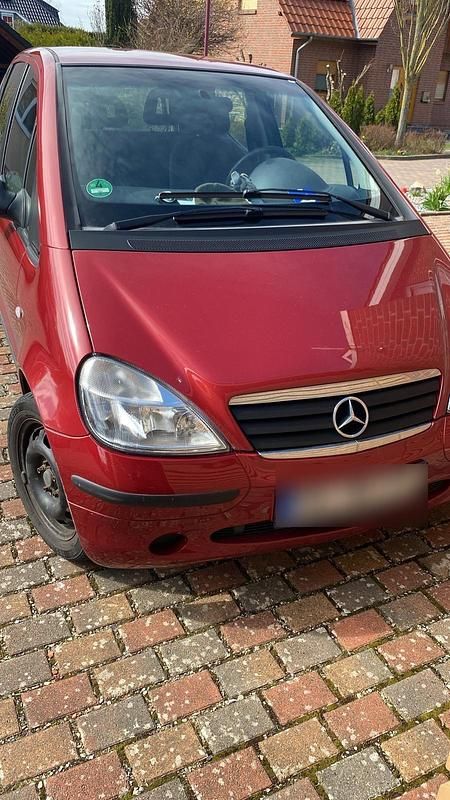 Gebraucht Mercedes A160 102 PS (75 kW) 2000 Rot Kleinwagen