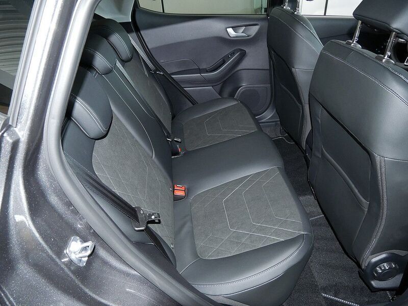 Gebraucht Ford Fiesta Titanium X 125 PS (91 kW) 2023 Grau Kleinwagen