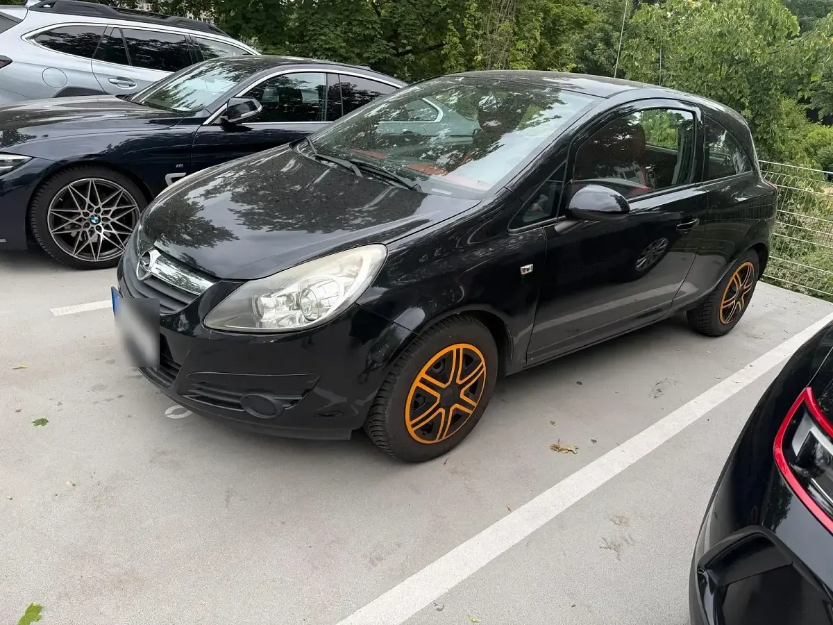 Gebraucht Opel Corsa 80 PS (58 kW) 2009 Schwarz Kleinwagen