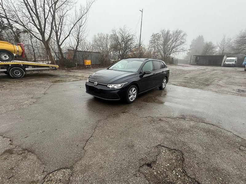 Schwarz Gebraucht 2021 VW Golf VIII Life Kombi | 14.999 € (Fairer Preis) - Bild 1/4