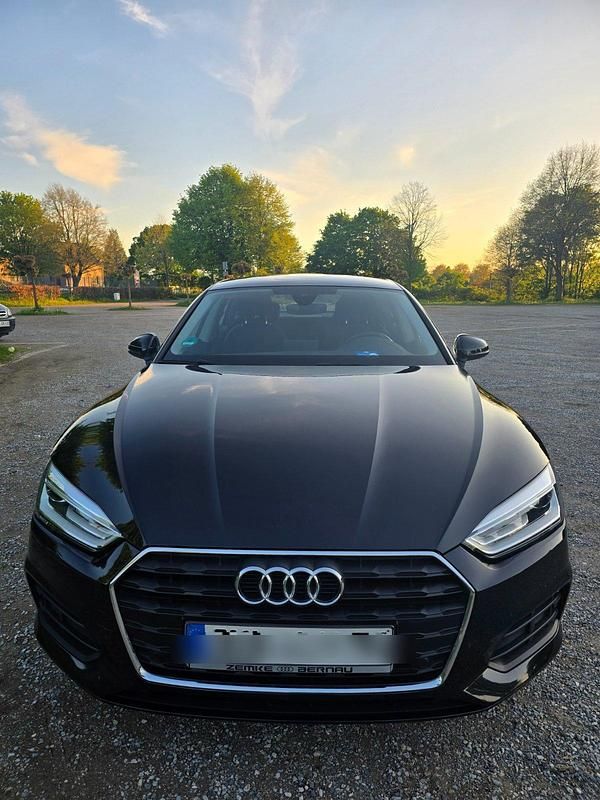 Schwarz Gebraucht 2019 Audi A5 Sportback Limousine | 21.500 € (Guter Preis) - Bild 1/4