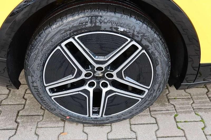 Neu Ford Capri Premium 210 kW (286 PS) 2026 Vivid yellow SUV