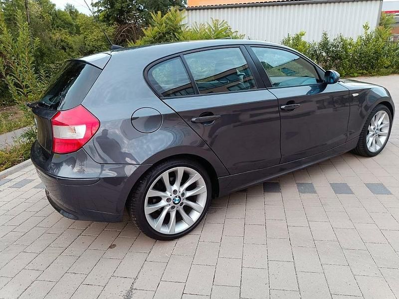 Gebraucht BMW 116 116 PS (85 kW) 2006 Grau Kleinwagen