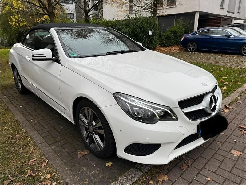 Weiß Gebraucht 2016 Mercedes E200 Cabrio | 21.999 € (Superpreis) - Bild 1/4