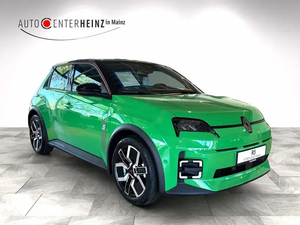 Nowe Renault R5 Komfort 110 kW (150 KM) 2026 Zielony Hatchback
